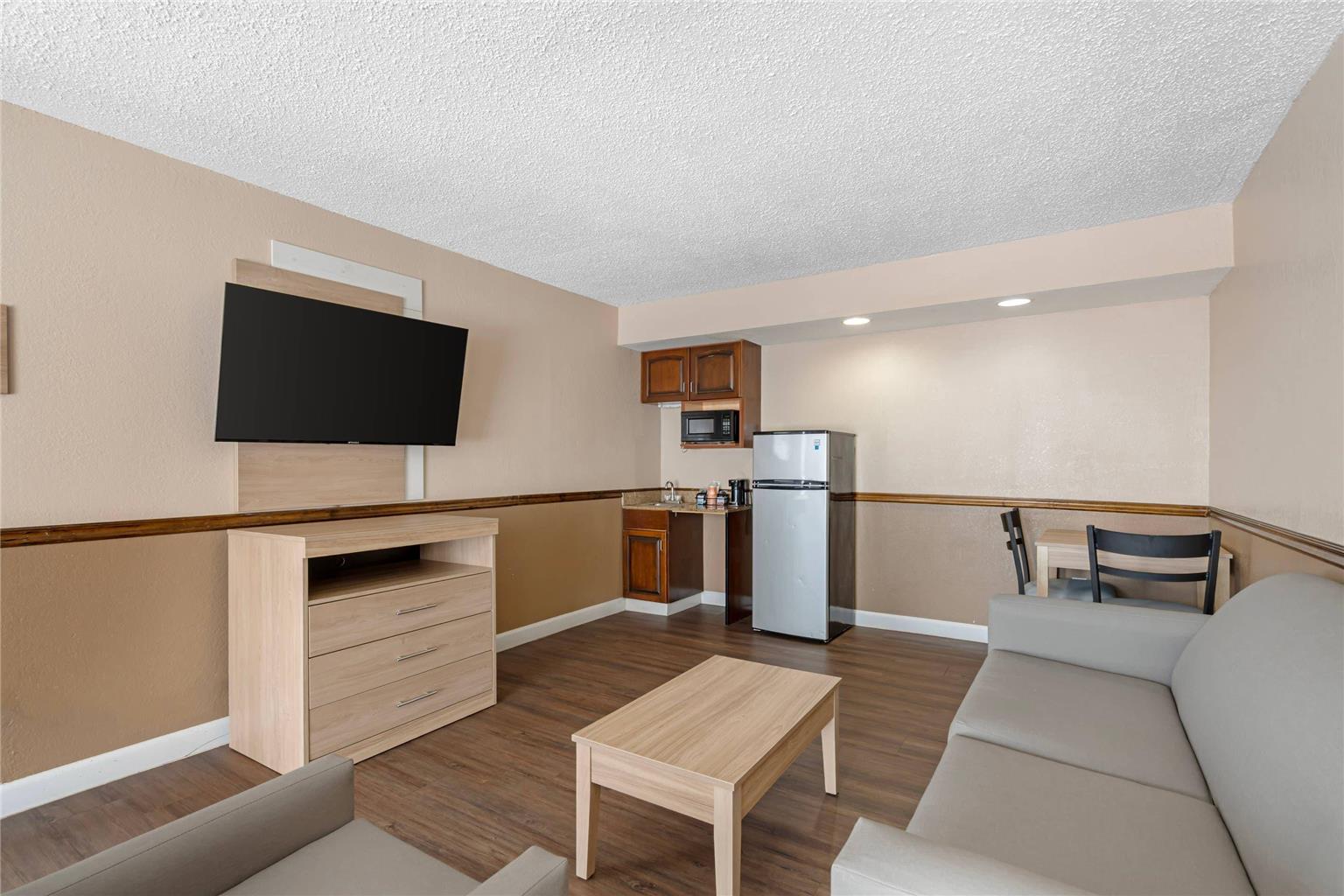 Quality Inn & Suites Conference Center - photo 38