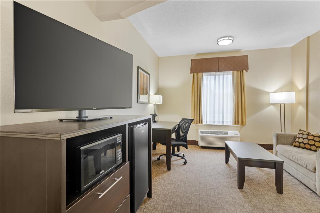 Best Western Teal Lake Inn - photo 30