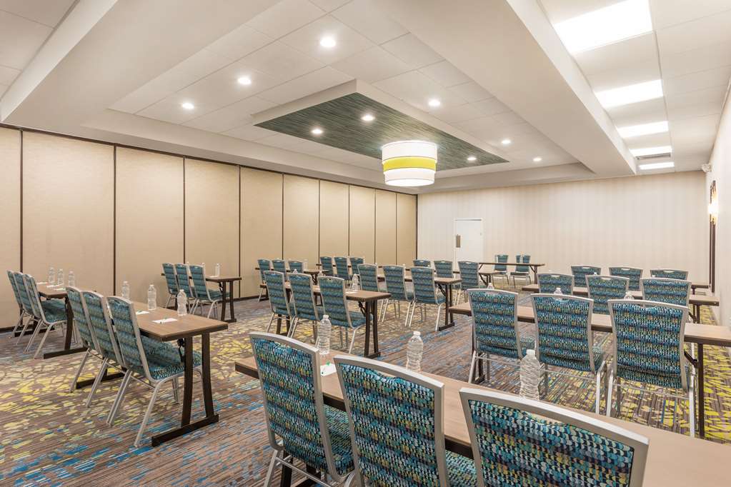 Wyndham Garden Summerville - photo 13