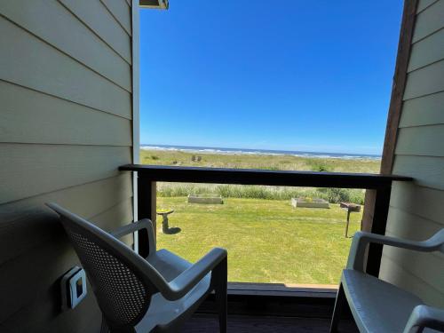 Moonstone Beach Motel - photo 48
