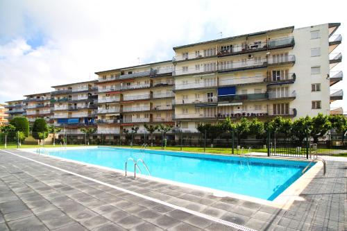 Adrian Planetcostadorada — 4-Star Luxury Hotel in La Pineda, Spain
