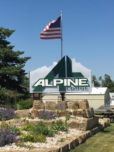 Alpine Lodge 10886173 — Red Lodge