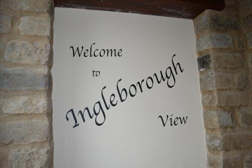 Ashes Farm Ingleborough Barn Cottage with 3 peaks views near Settle