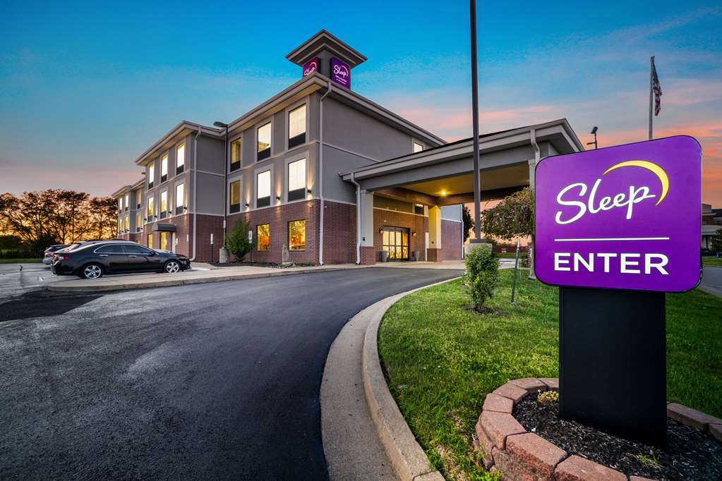 Sleep Inn & Suites Dyersburg I 155 - photo 8