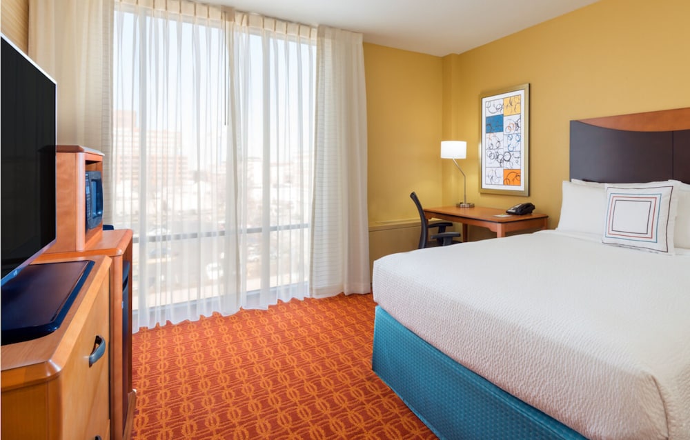Fairfield Inn & Suites by Marriott Louisville Downtown - photo 10