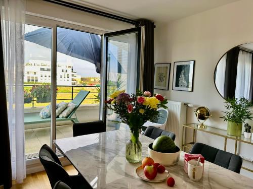 Appt T3 Vue Sur Le Parc Disneyland Paris Avec Parking Privac — Chessy