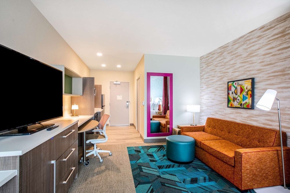 Home2 Suites by Hilton Carlsbad - photo 10