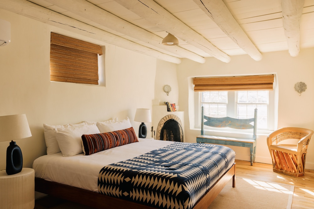Pueblo Bonito Inn - photo 19