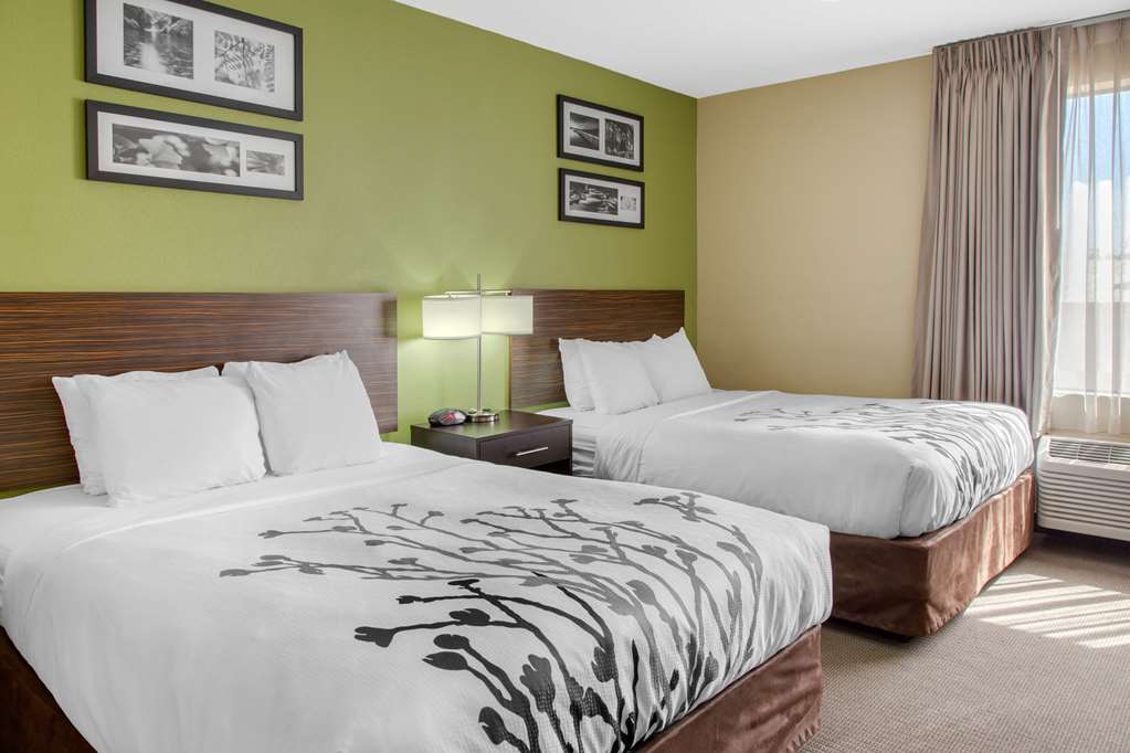 Sleep Inn & Suites Bakersfield North — hotel near Meadows Field