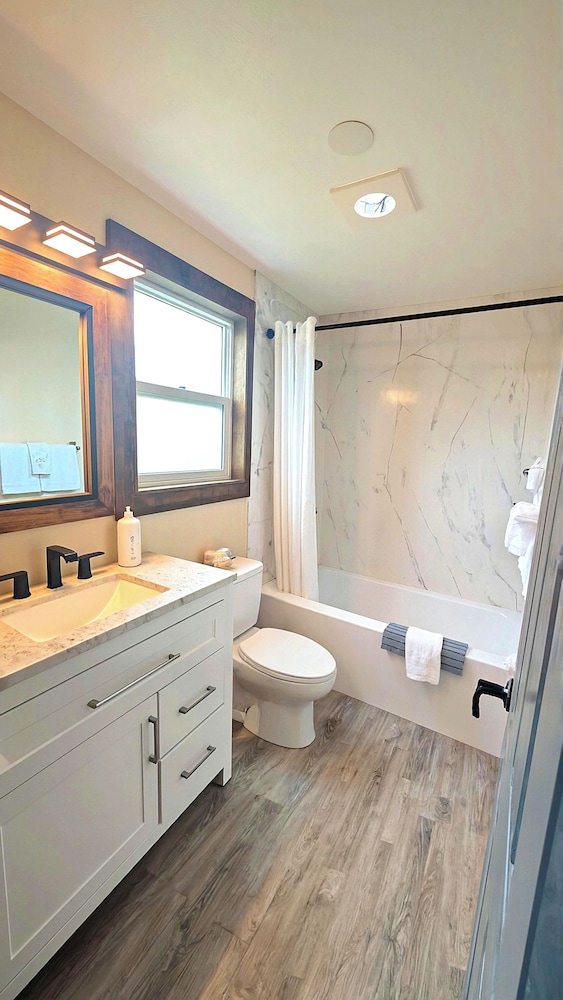 Wanderlust Inn - photo 20