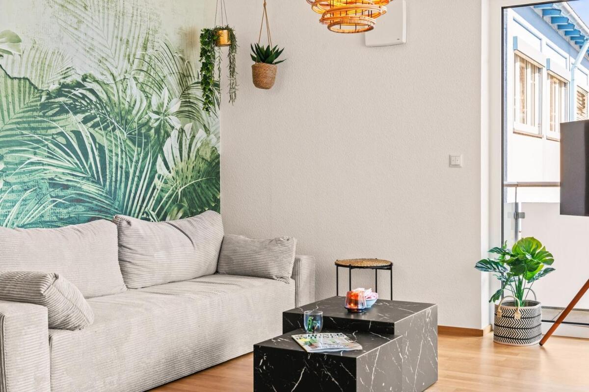 Oscar's City Apartment — 4-Star Luxury Hotel in Friedrichshafen, Germany