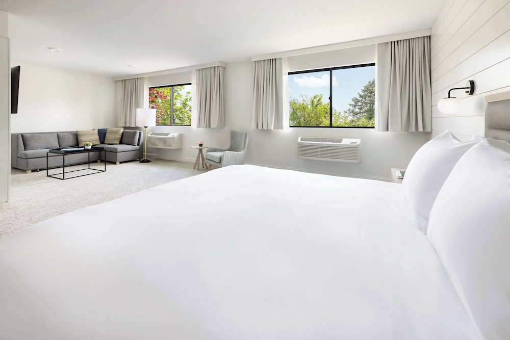 The Pell Part of JdV by Hyatt - photo 20