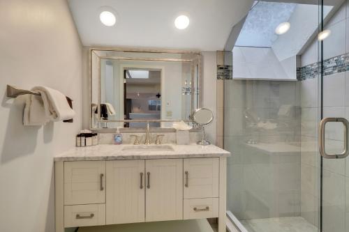 345 Edgewater Inn - photo 16