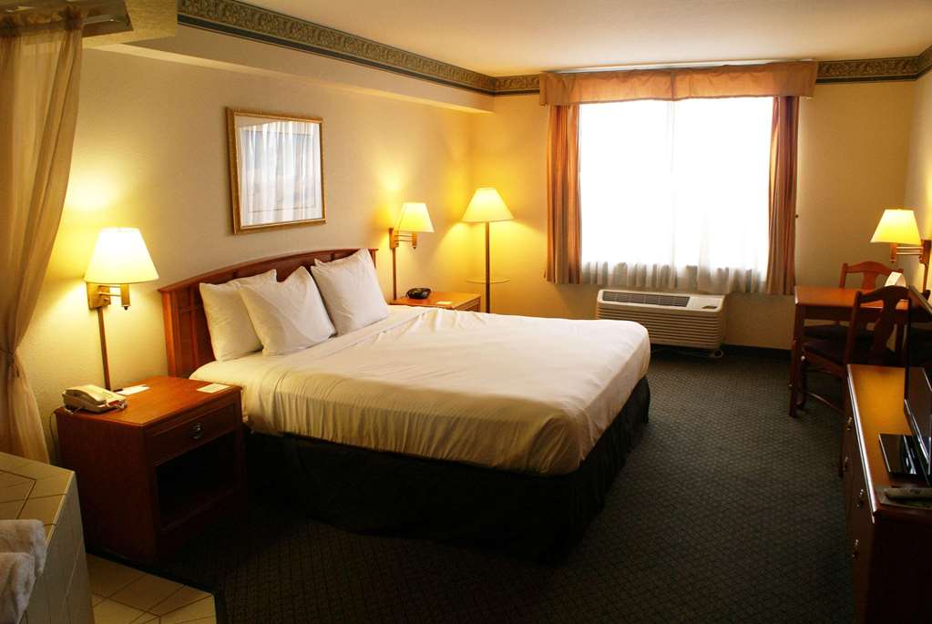 Country Inn & Suites by Radisson Lansing MI - photo 15