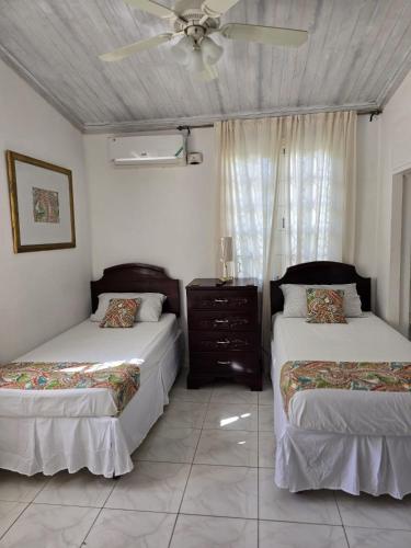 Paradise Palms Jamaica Vacation Rental — 4-Star Luxury Hotel in Montego Bay, Jamaica