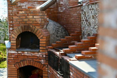 Etna Volcano Relais Indipendent Villa — 4-Star Luxury Hotel in Mascalucia, Italy
