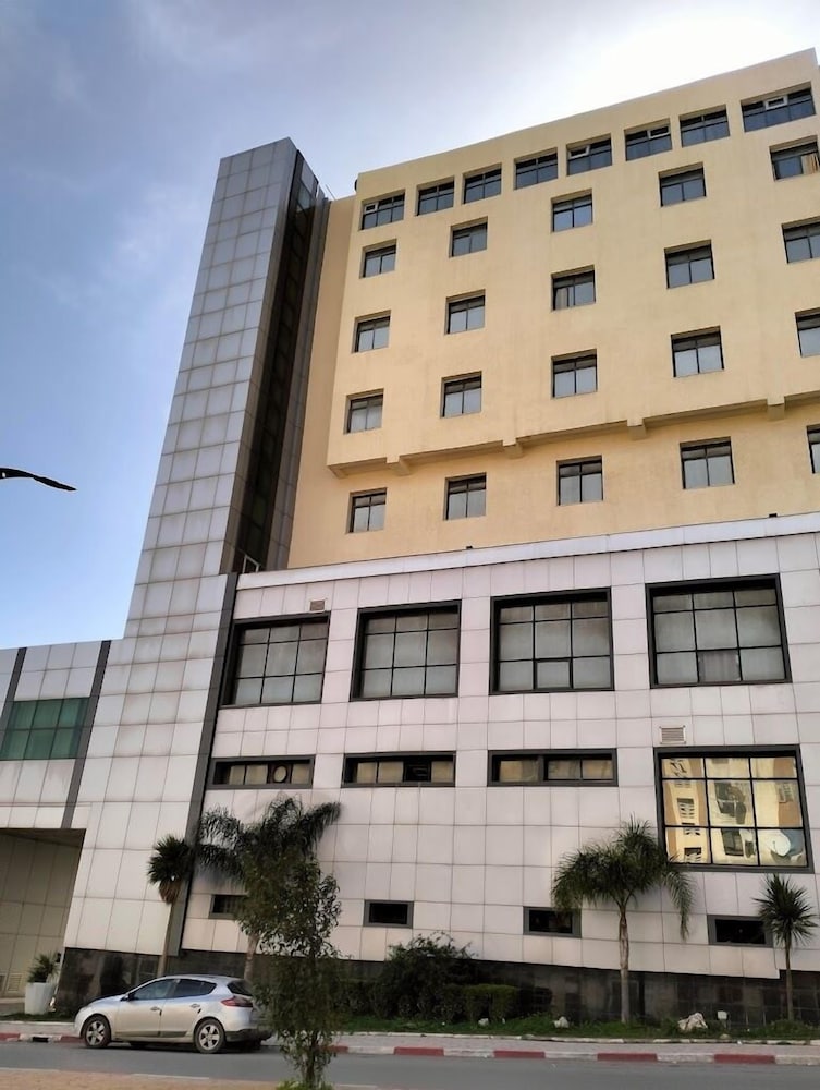 Hocine Hotel Constantine in El Khroub, Algeria