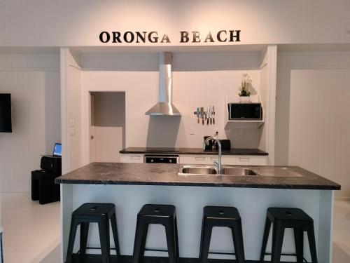 Oronga Beach — Unknown City