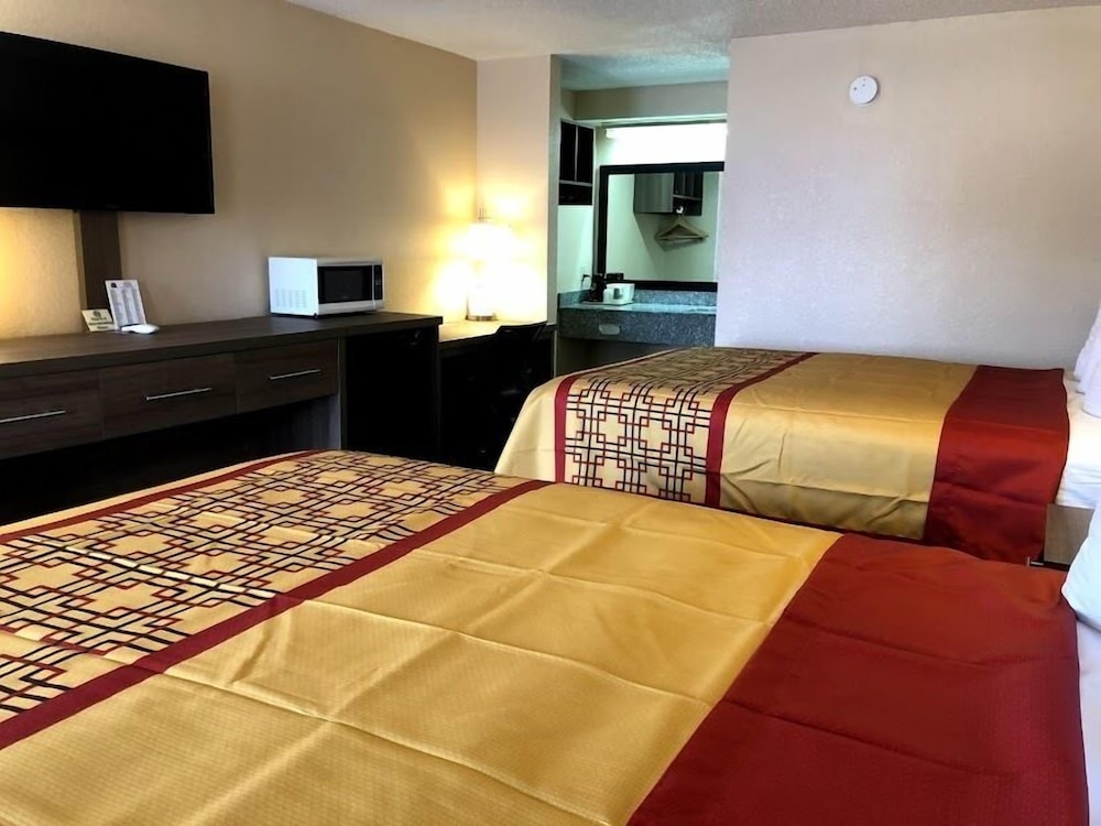 Legacy Inn Sumner - photo 7
