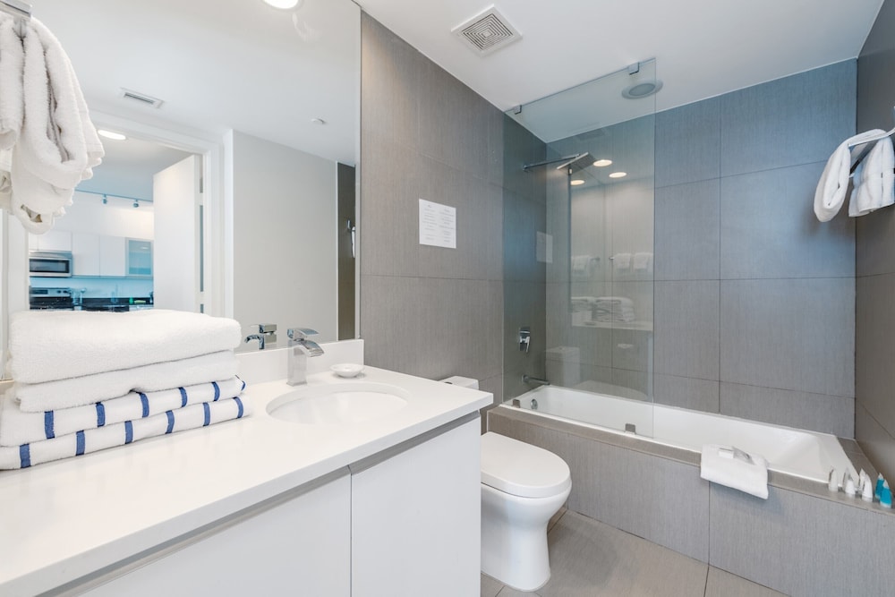 Churchill Suites Monte Carlo Miami Beach - photo 121