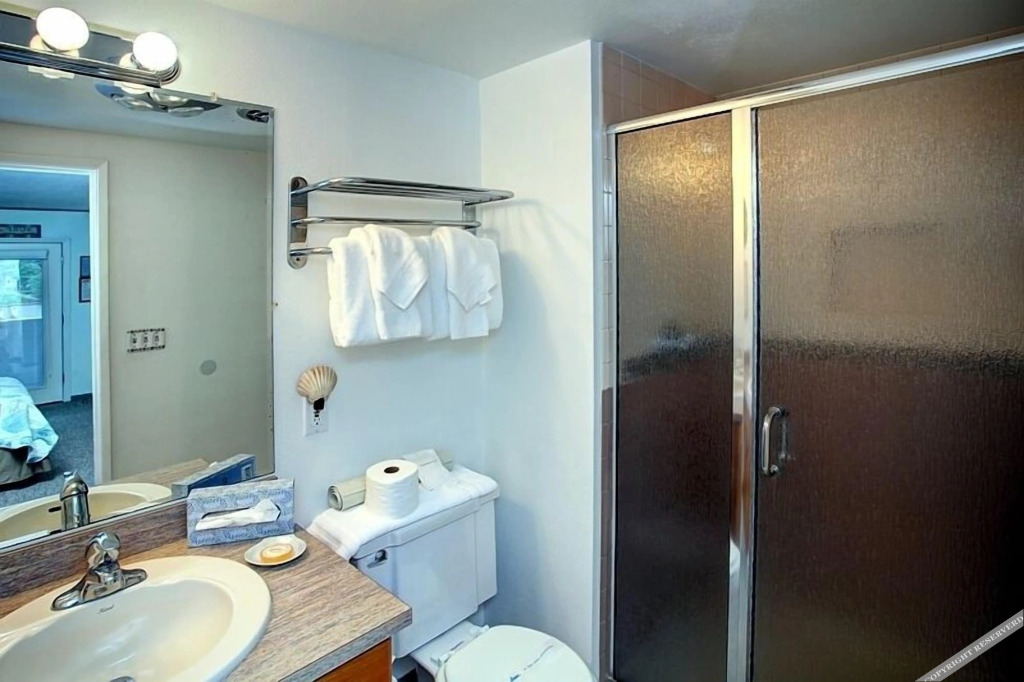 Lanai at the Cove in Seaside, United States