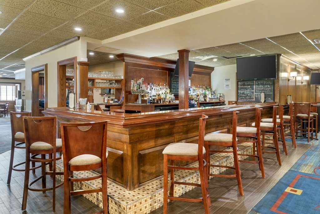 Best Western Greenfield Inn - photo 7