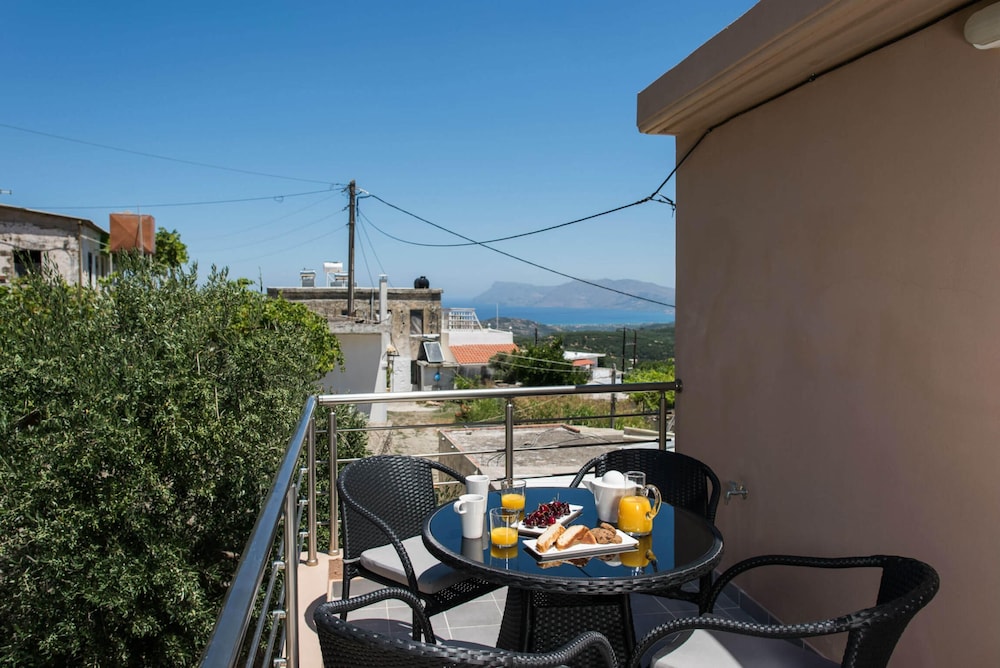 Margiani House — 4-Star Luxury Hotel in Kissamos, Greece