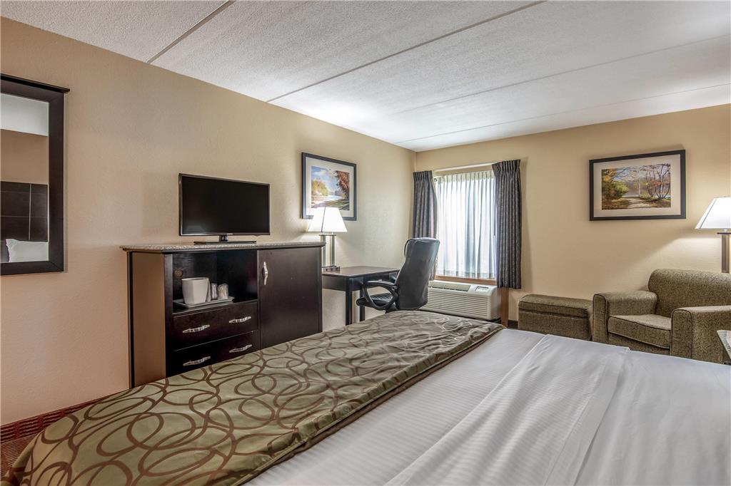Quality Inn Tully I 81 - photo 11