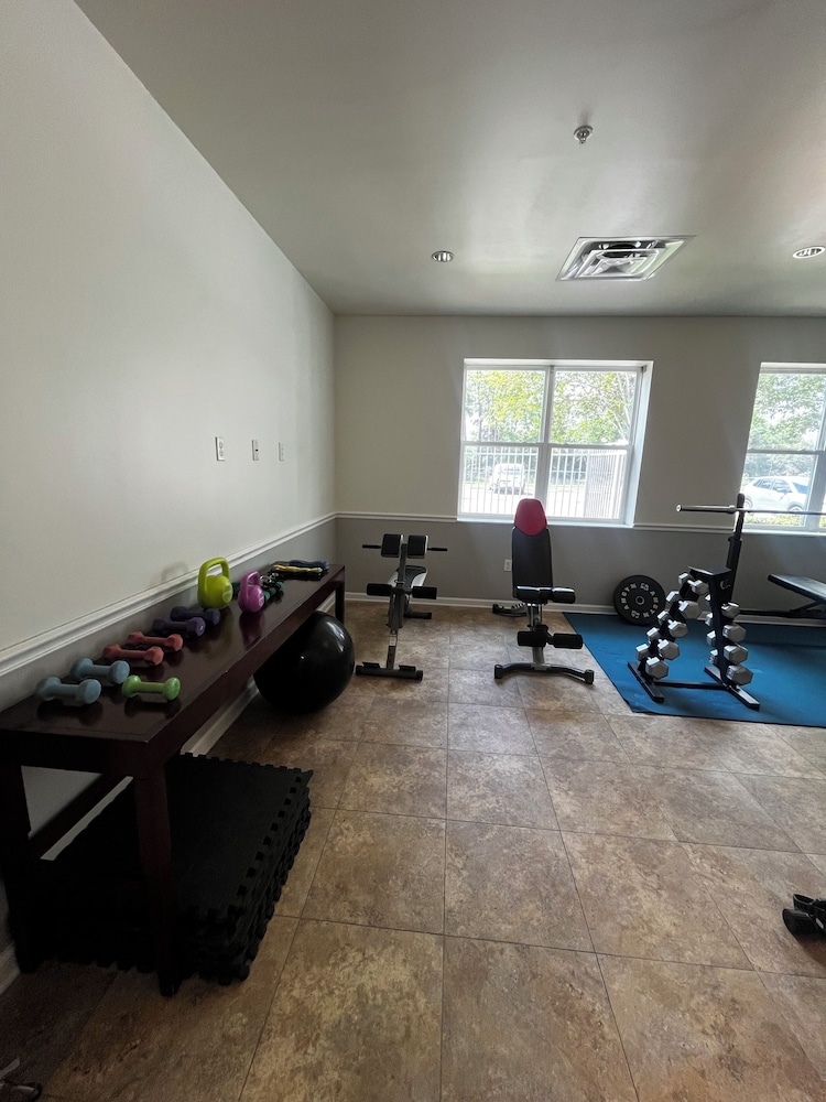 The View Studio Suites and Event Venue - photo 20
