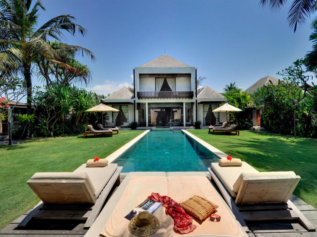 Majapahit Beach Villas by Nakula — 5-Star Luxury Hotel in Bali, Indonesia