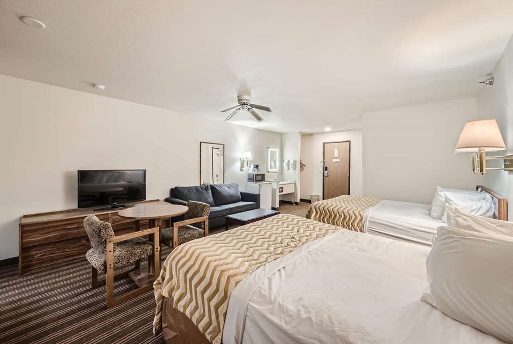 Travelodge by Wyndham Longmont - photo 8