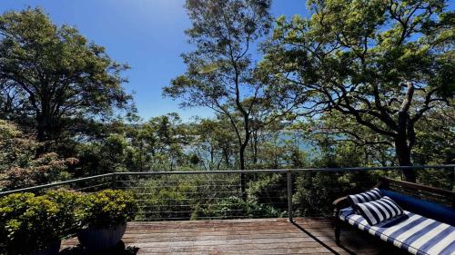 'Pretty Beach Escape' by HolidayCo — hotel in Booker Bay