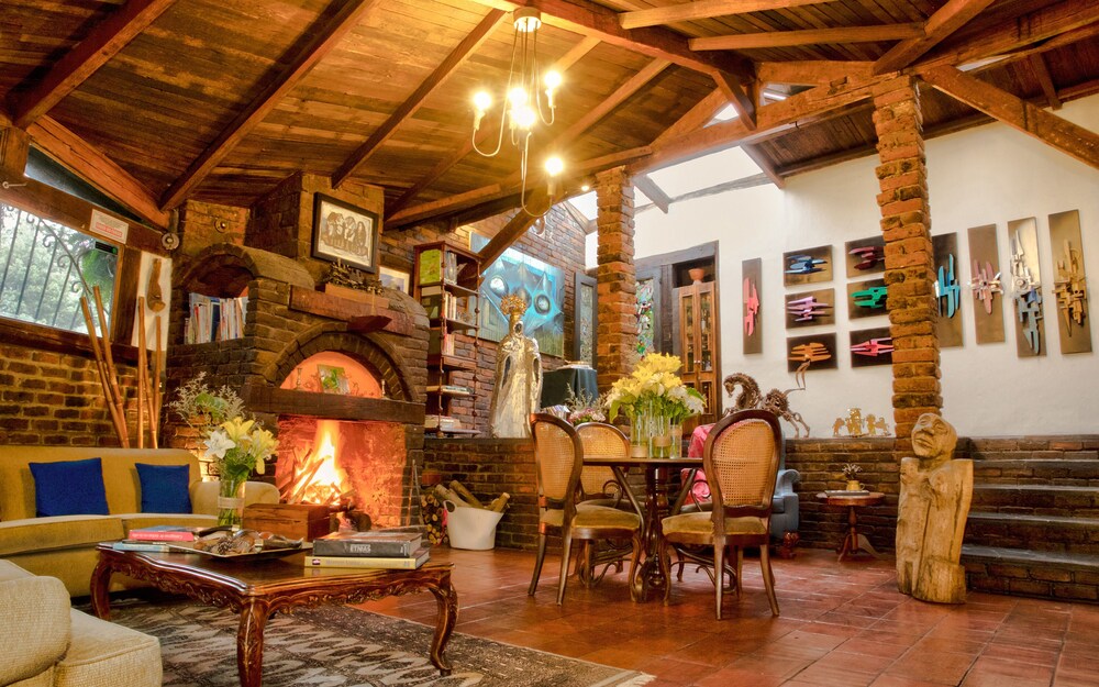 La Colina Hotel Cottage in Bogota, Colombia