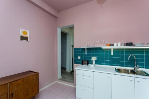 Super Stylish and Spacious 3 Seperated Apartments For 6 people