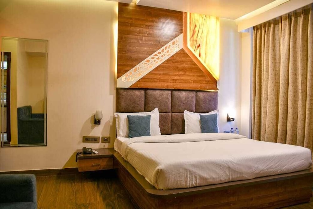 Hotel Leosh Lansdwone in Lansdowne, India