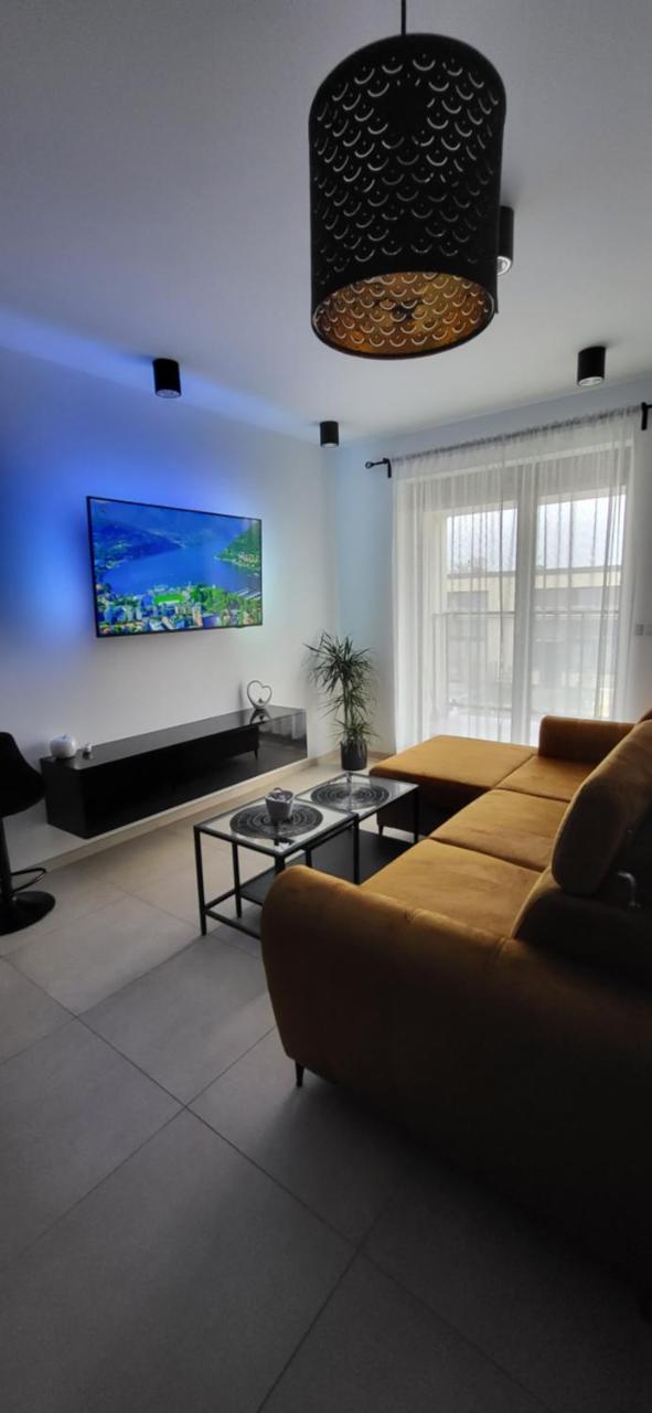 Apartament JB 56m2 parking balkon 2sypialnie — 4-Star Luxury Hotel in Legnica, Poland