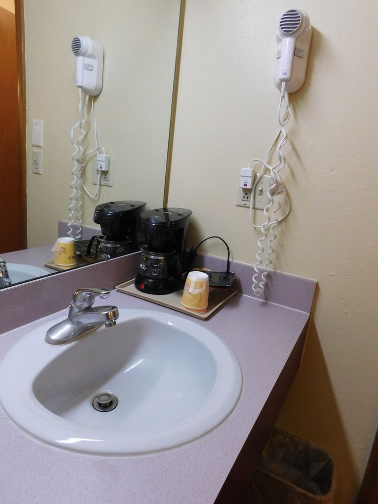 Days Inn Williamsburg - photo 23