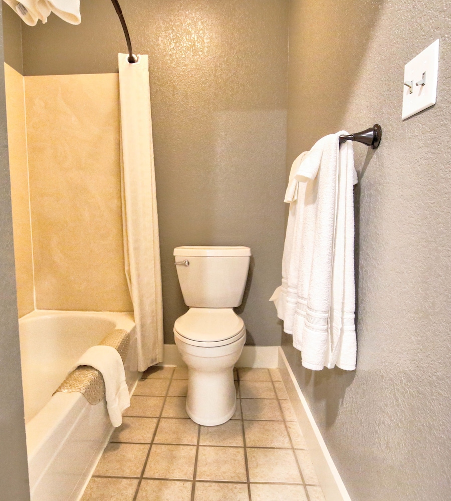 The Groveland Hotel - photo 68