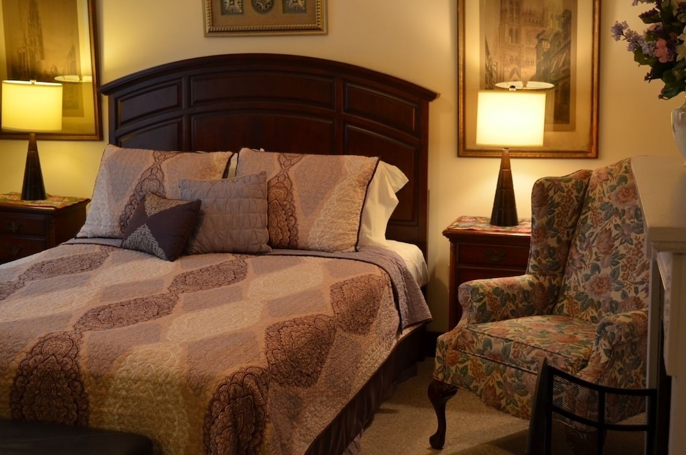 The Bavarian Manor Hotel - photo 22