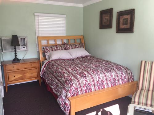 Palmers Motel - photo 24