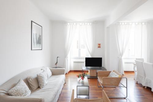 Borgo Pio Private Apartment — 4-Star Luxury Hotel in Rome, Italy