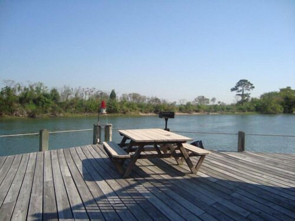 Island Resort - photo 18