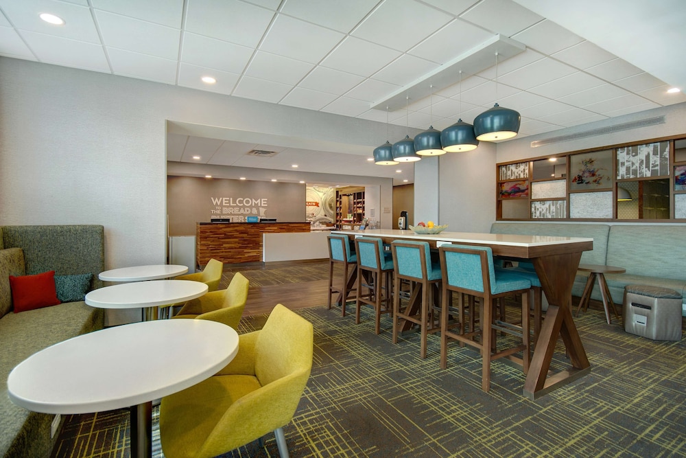 Hampton Inn Lakeville Minneapolis - photo 4