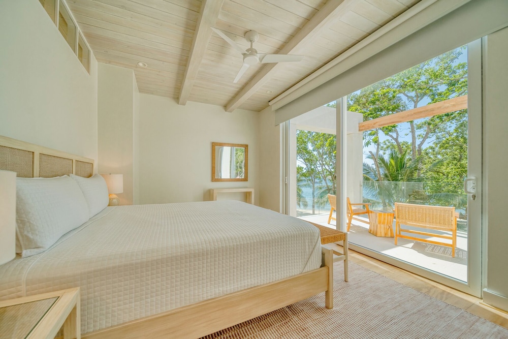 Watercolors Roatan in Unknown City, Honduras