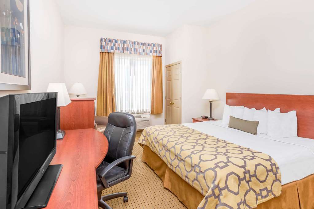 Baymont by Wyndham Cartersville - photo 7
