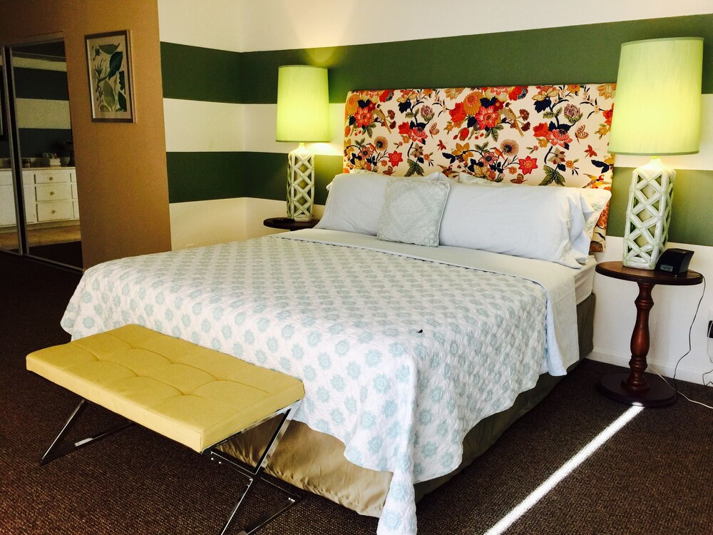 The Village Palm Desert - photo 13