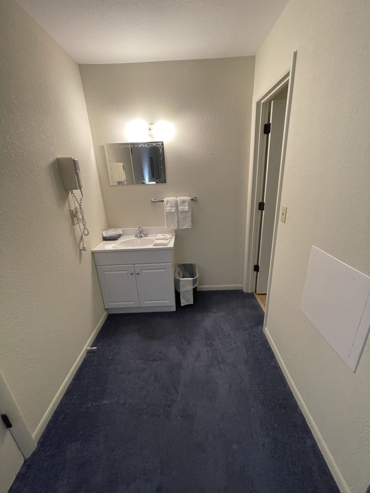 Scottish Inns Motel Osage Beach - photo 9