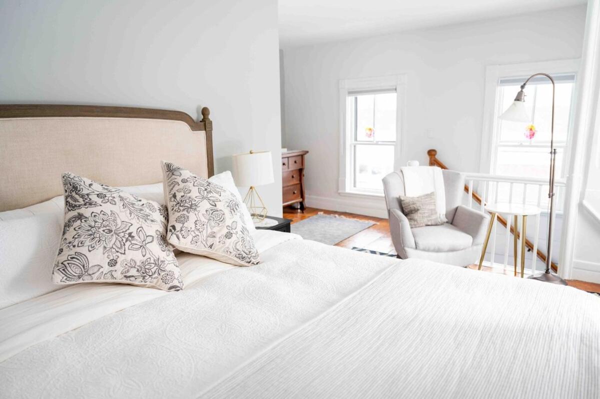 Retreat At Sea Cloud Cottage In Historic Wiscasset 21433849 — Wiscasset