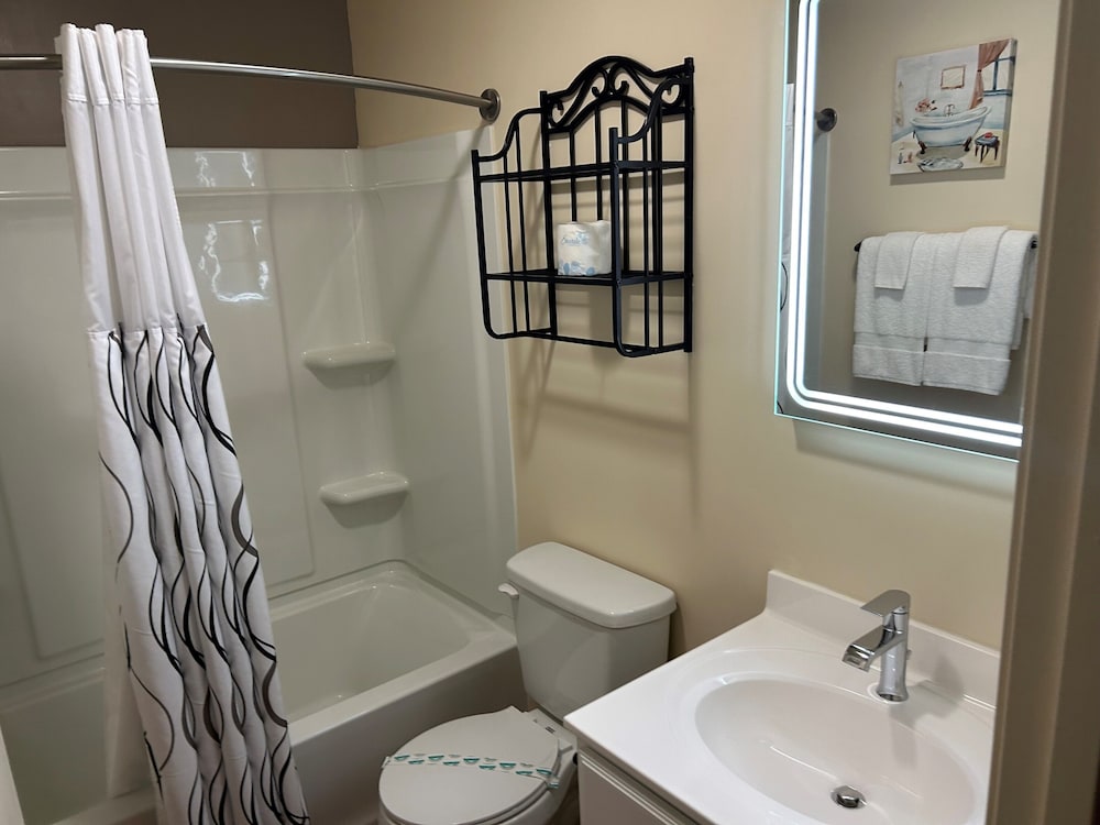 Affordable Corporate Suites of Overland Drive - photo 60