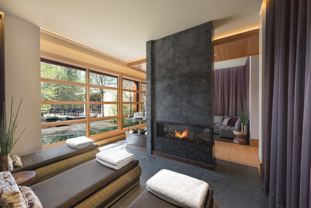 Cedarbrook Lodge - photo 16